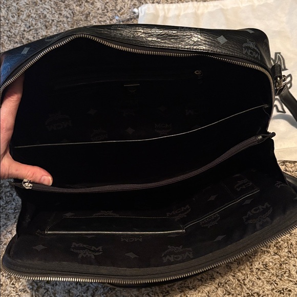 💎RARE💎Authentic MCM ‘Visetos’ Laptop Bag/Briefcase - Picture 10 of 16